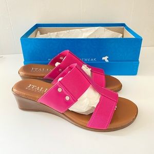 NEW Italian Shoemakers Wedge Sandals in Fuchsia